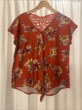 Floral Lace Neck Blouse in brick Red